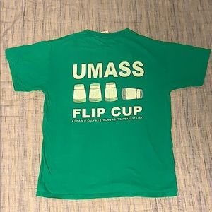 UMASS M vintage t-shirt t shirt flip cup